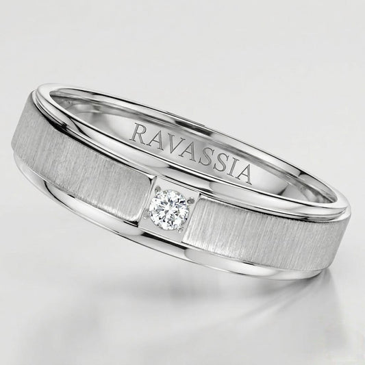 Men's Ravassia Moissanite Band