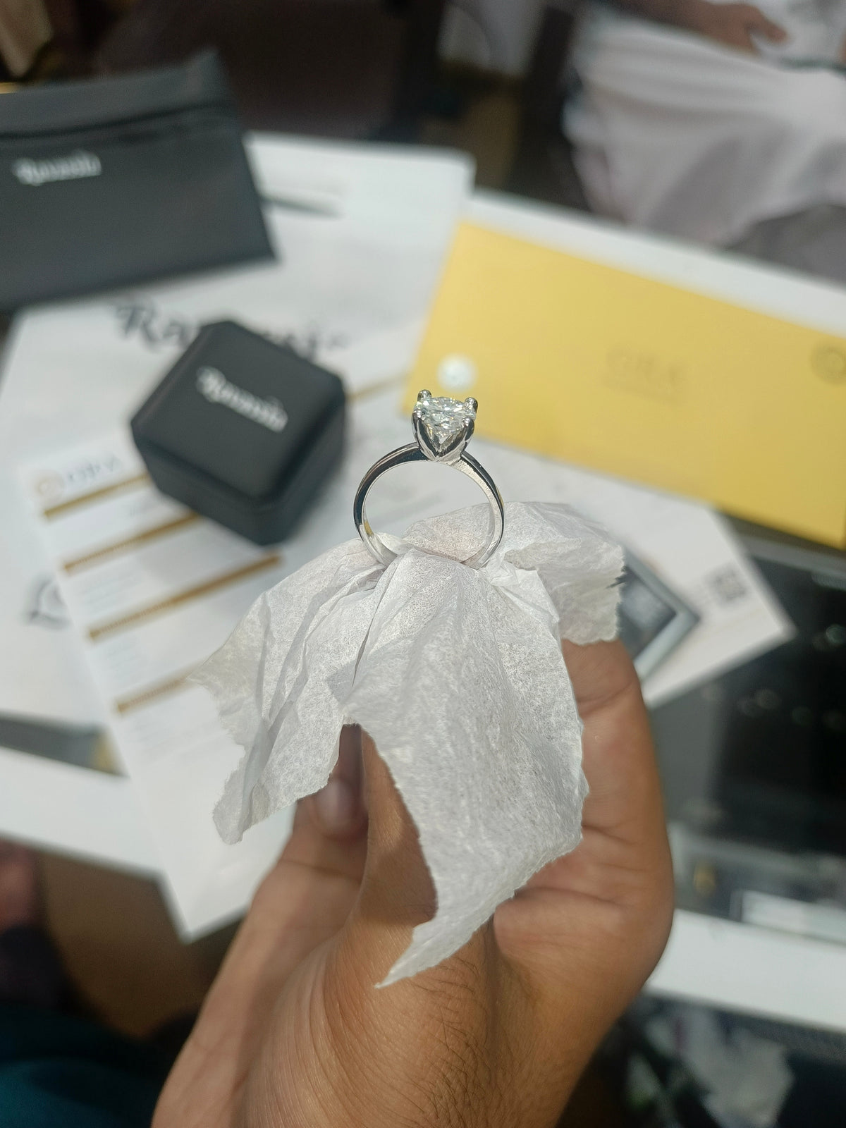 Classic 2 Carats Moissanite Ring -VVS1 Certified 💎