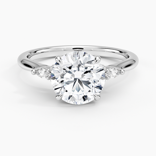 Elaris Moissanite Ring -VVS1 Certified 💎